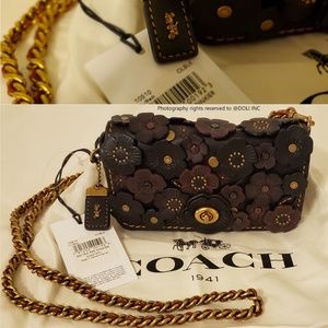 Host pick Coach Tea Rose LIMITED Edition